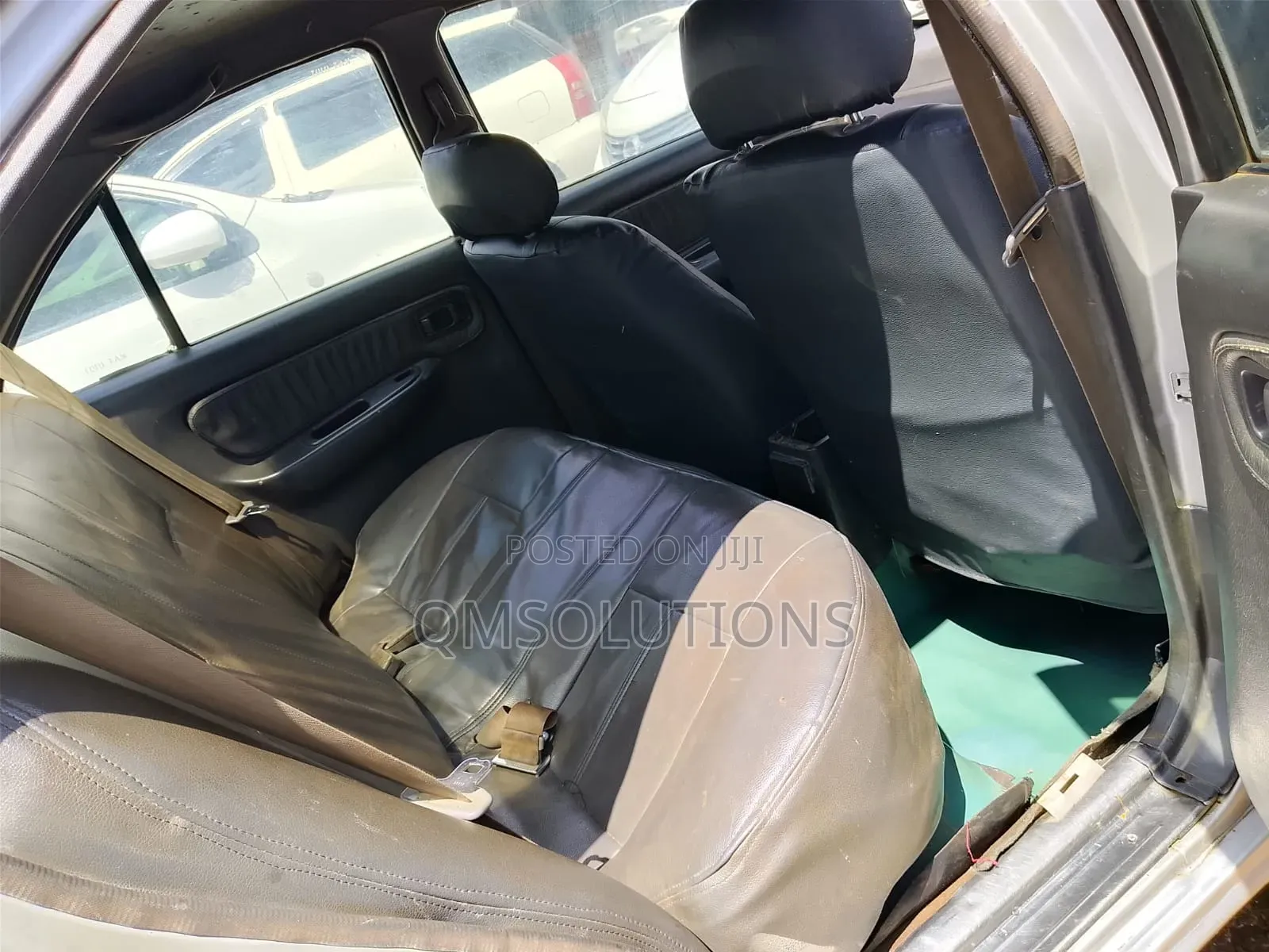 Nissan Sunny 1998 Silver