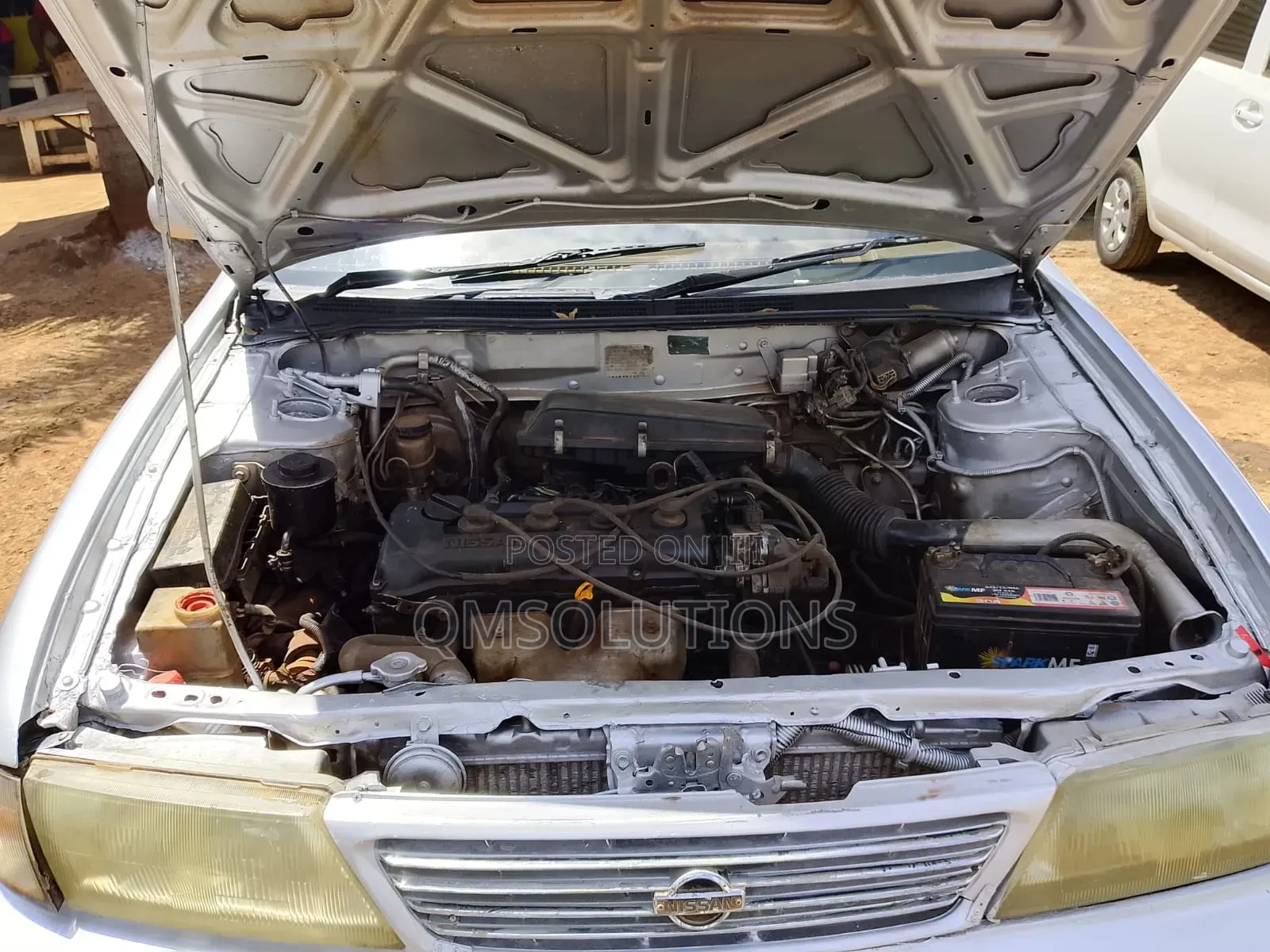 Nissan Sunny 1998 Silver