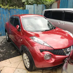 Nissan Juke 2012 Red