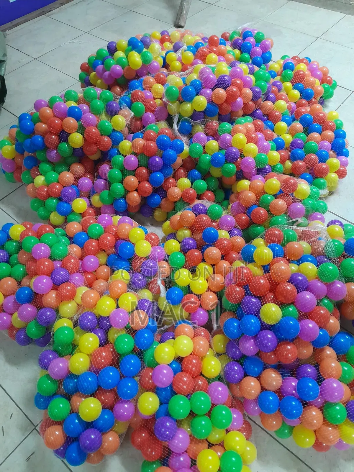 Colorful Soft Plastic Play Balls (Mesh Bag Pack)