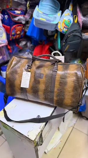 Luxury Crocodile Pattern Travel Duffel Bag