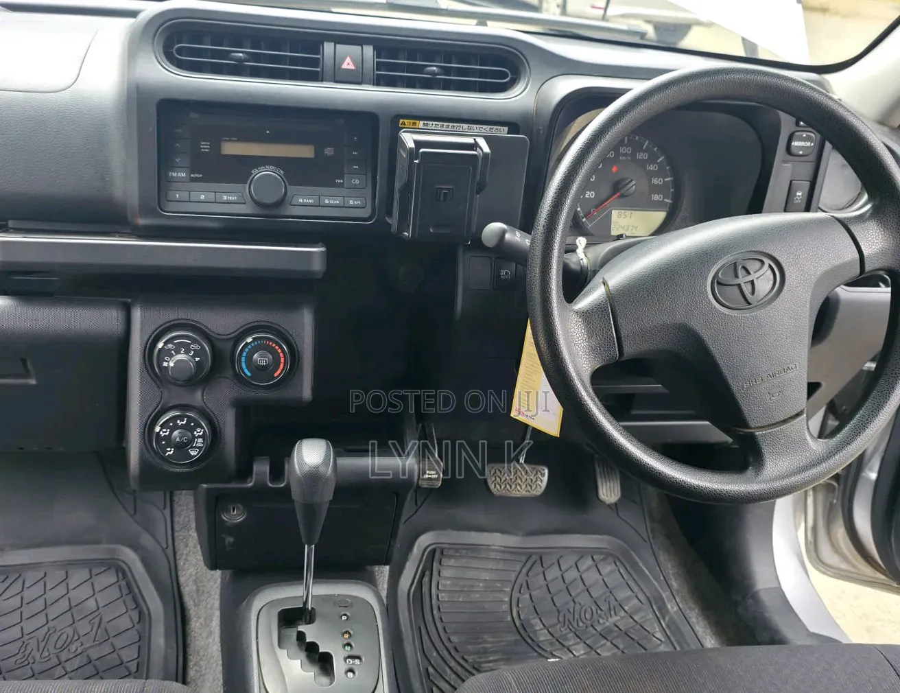 Toyota Probox 2018 Silver