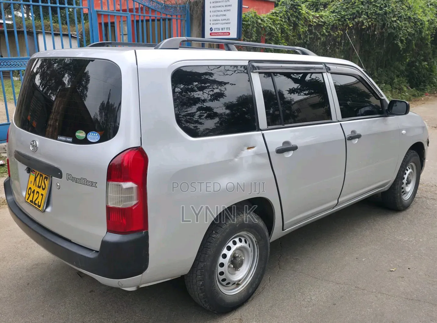 Toyota Probox 2018 Silver