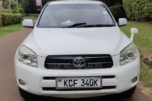 Toyota RAV4 2008 White