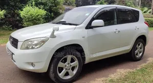 Toyota RAV4 2008 White