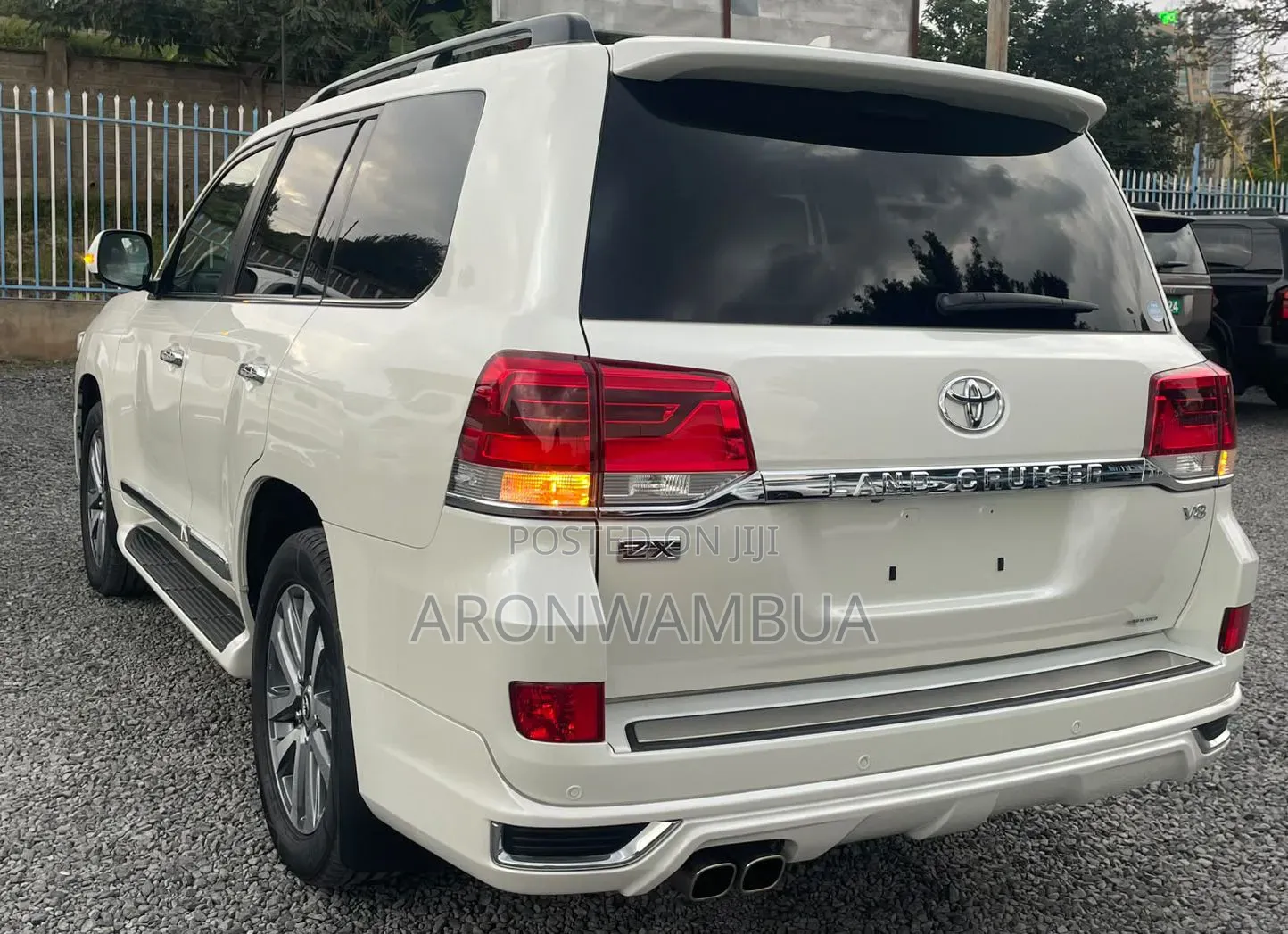 Toyota Land Cruiser 2019 White