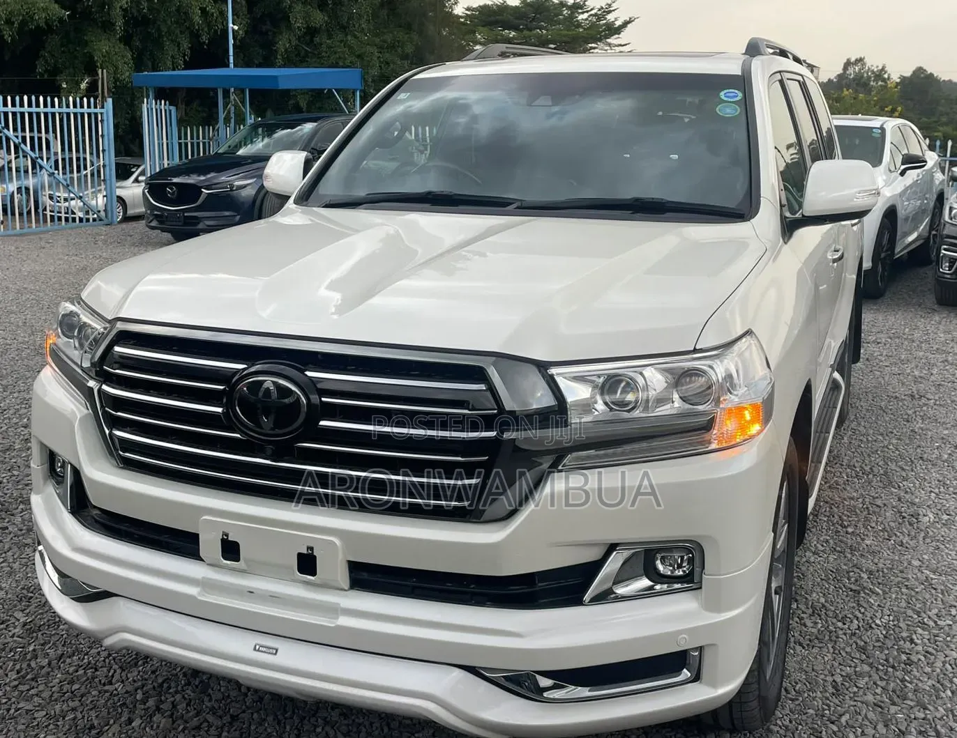 Toyota Land Cruiser 2019 White