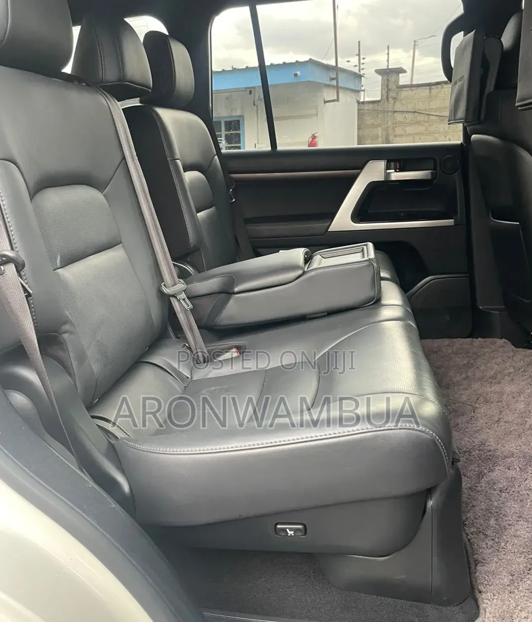 Toyota Land Cruiser 2019 White