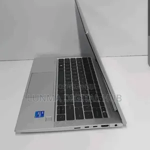 Laptop HP EliteBook 830 G7 8GB Intel Core i5 SSD 256GB