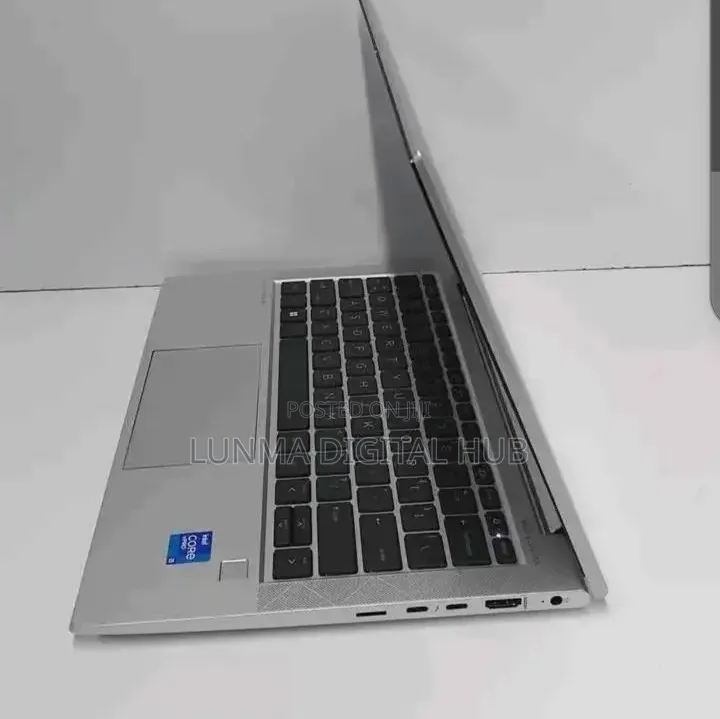 Laptop HP EliteBook 830 G7 8GB Intel Core i5 SSD 256GB