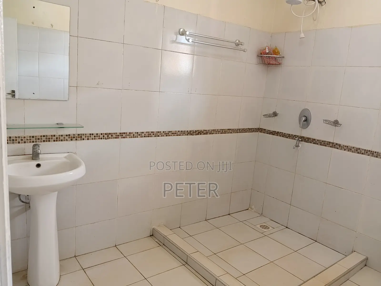 3bdrm Apartment in Thindigua/Kasarini for sale