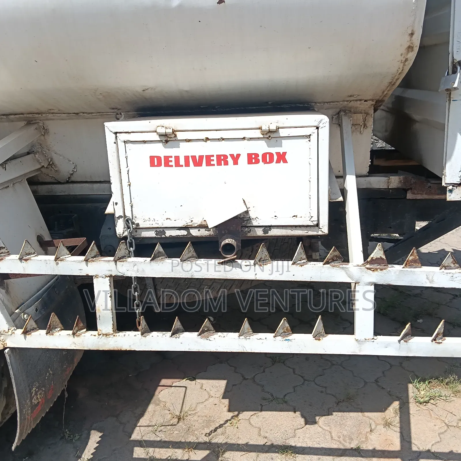 For Quick Sale Canter in Excellent Condition.Yom 2006 White