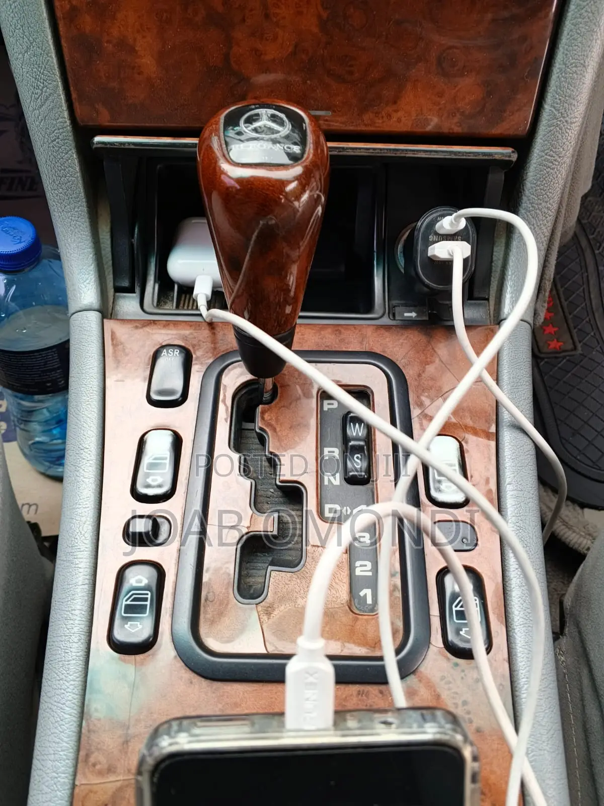 Mercedes-Benz E200 1997 White