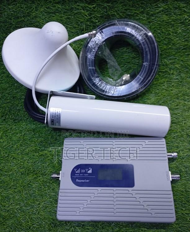 Quality Quadband 5g Signal Amplifier For Cellular Network 2g/3g/4g/5g - thumbnail 2