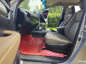 Toyota Hilux 2016 Silver