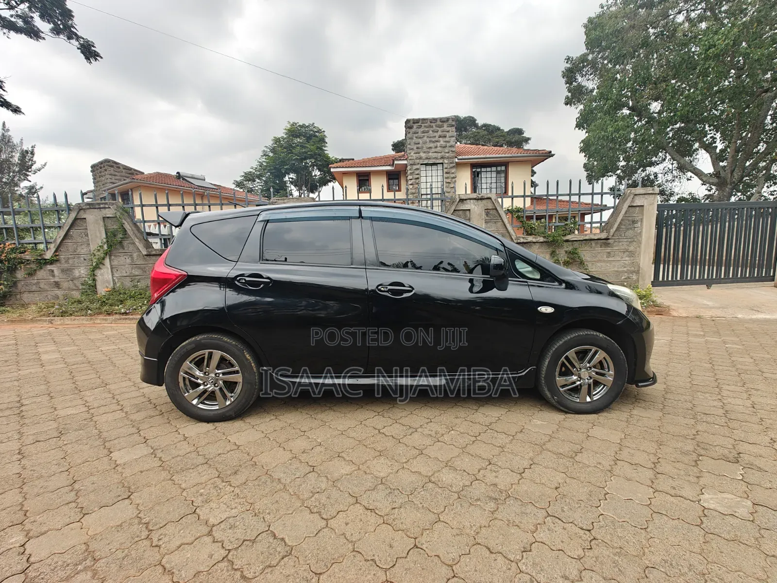 Nissan Note 2013 Black