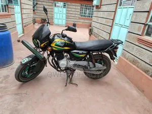 Bajaj Boxer 150 UG 2024 Black