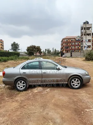 Nissan Bluebird 2004 Silver