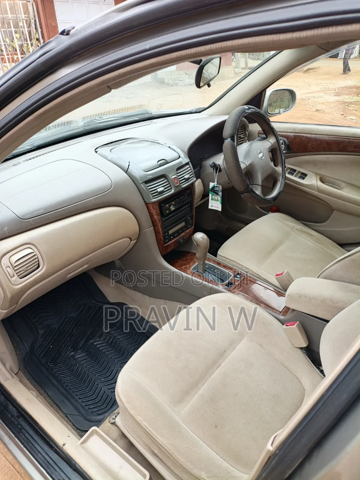Nissan Bluebird 2004 Silver