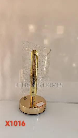 Elegant Gold Led Decorative Table Lamp_sk