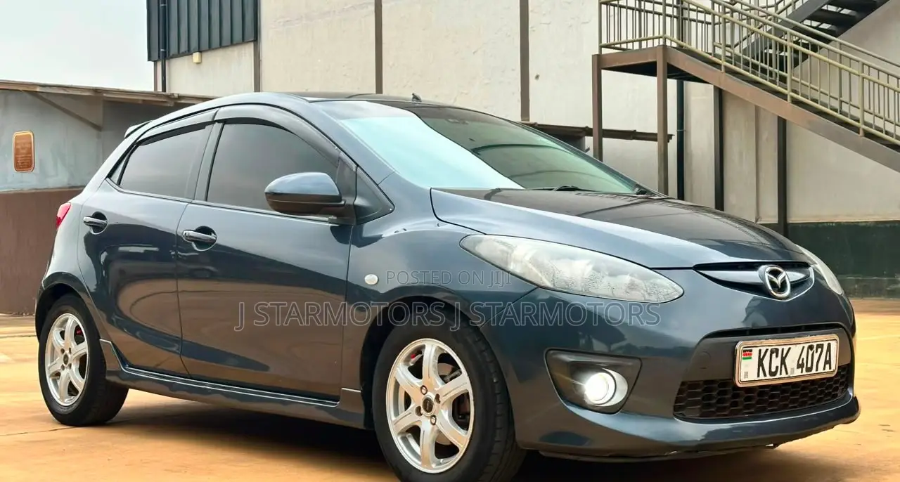 Mazda Demio 2009 Gray