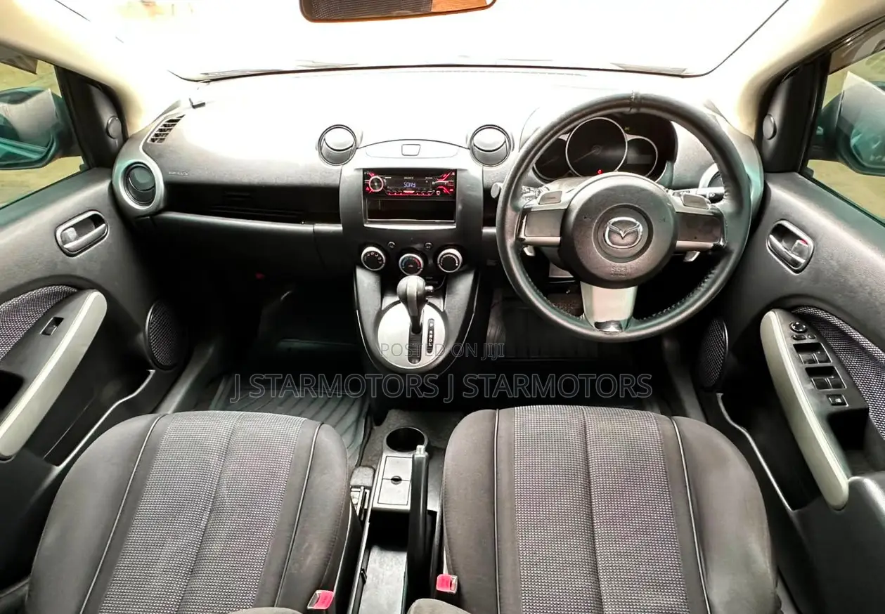 Mazda Demio 2009 Gray