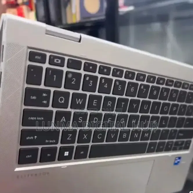 Laptop HP EliteBook 830 G7 8GB Intel Core i5 SSD 256GB