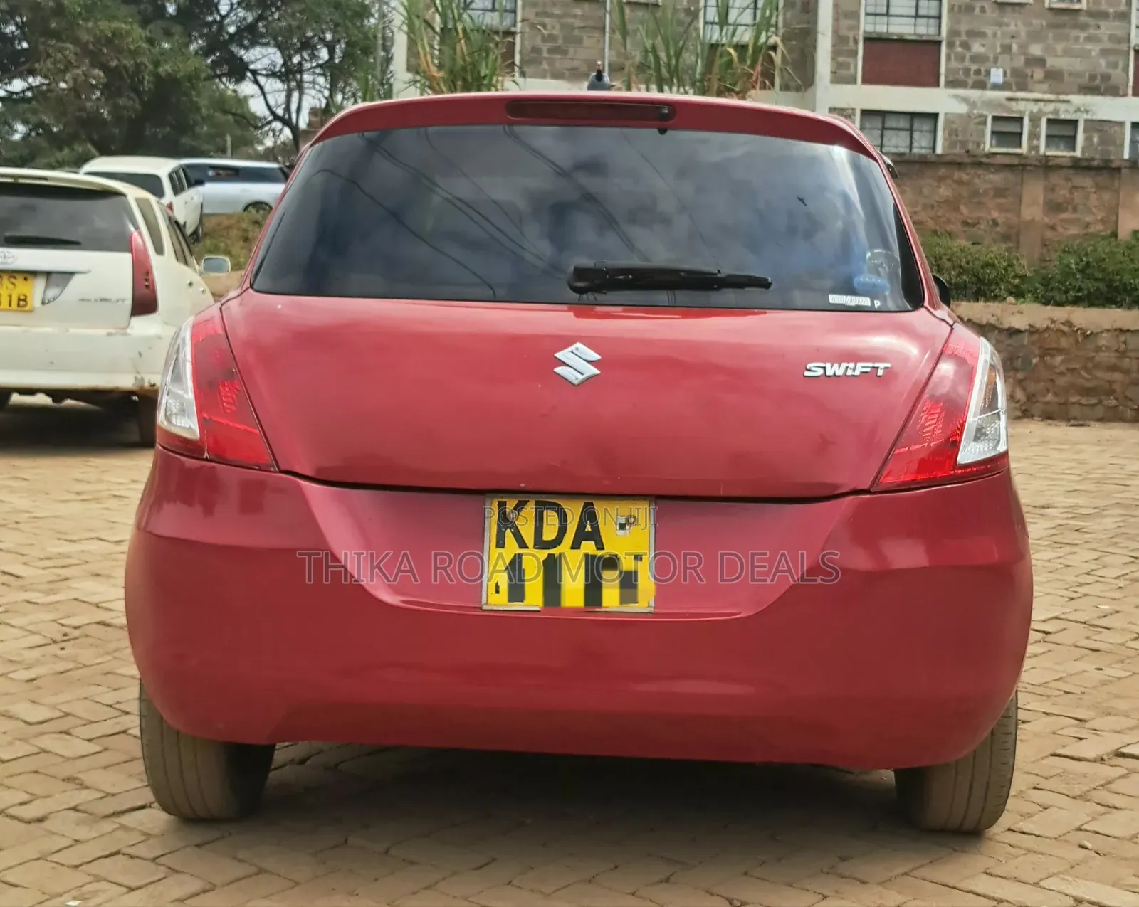 Suzuki Swift 2013 Red