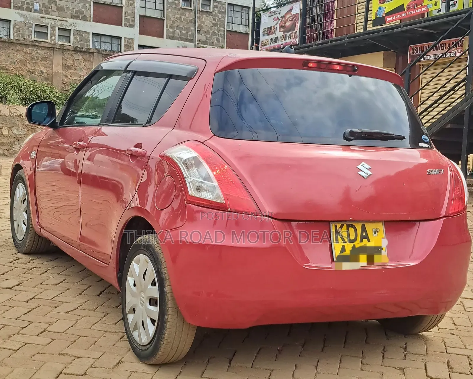 Suzuki Swift 2013 Red
