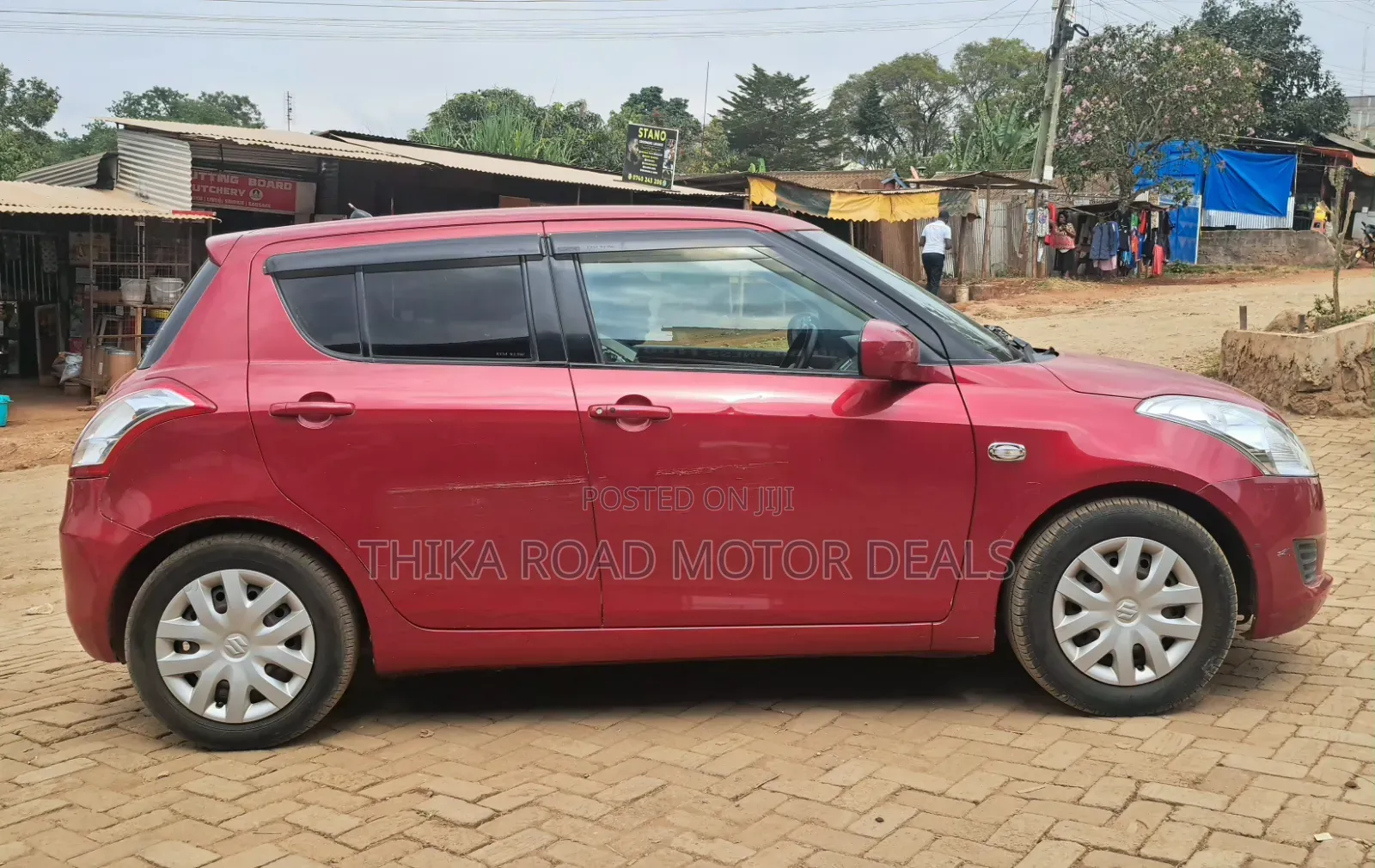Suzuki Swift 2013 Red
