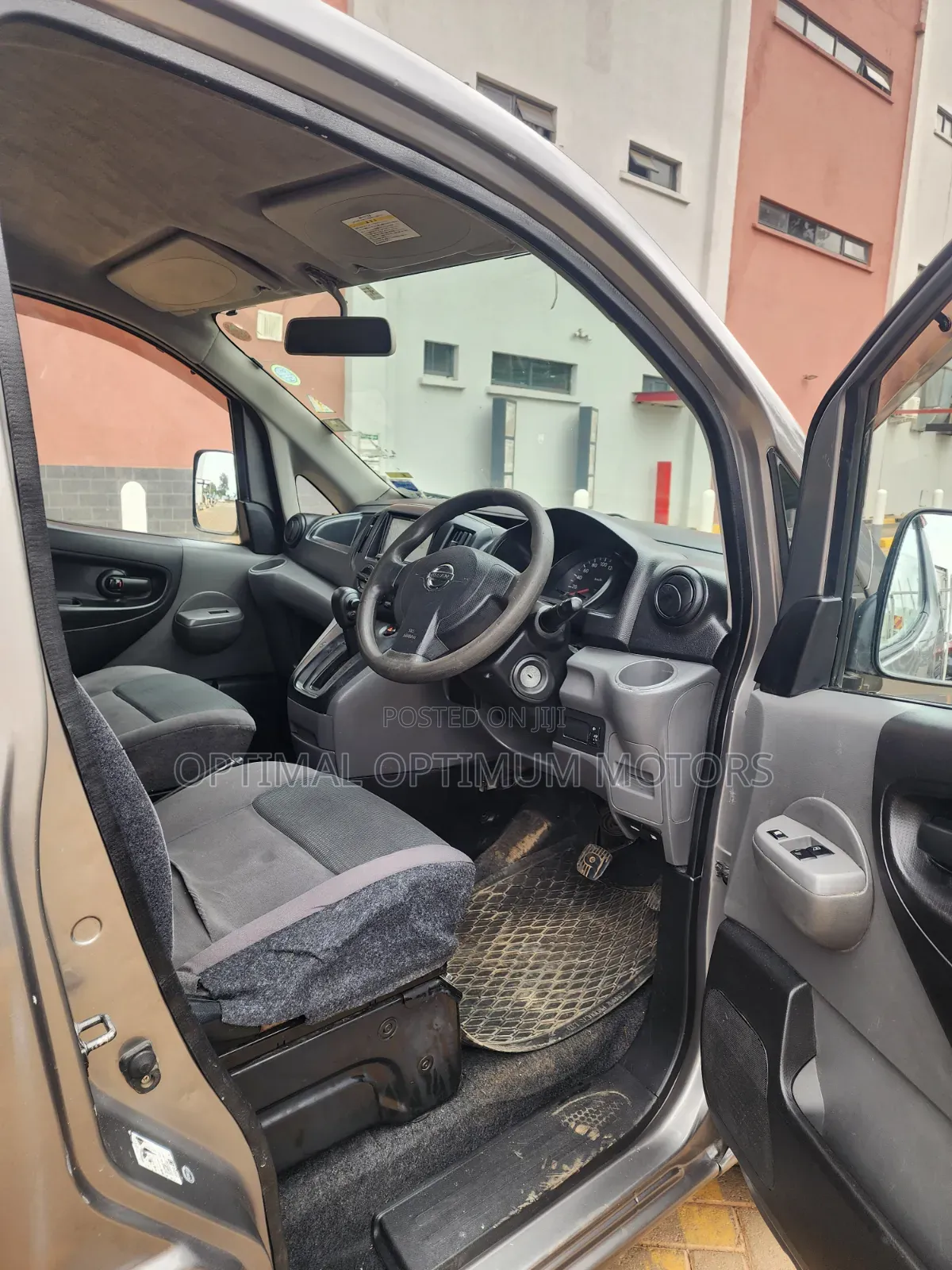 Nissan NV200 2013 Grey