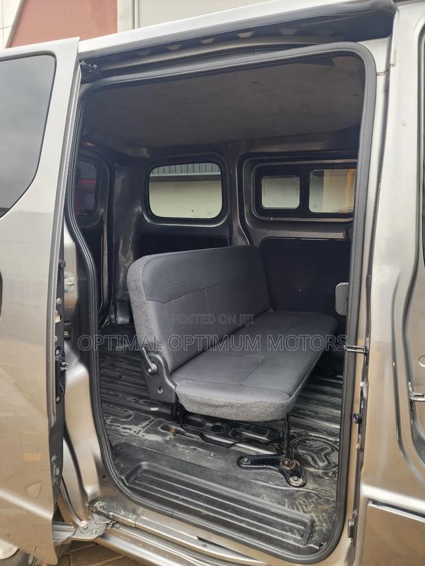 Nissan NV200 2013 Grey - thumbnail 6