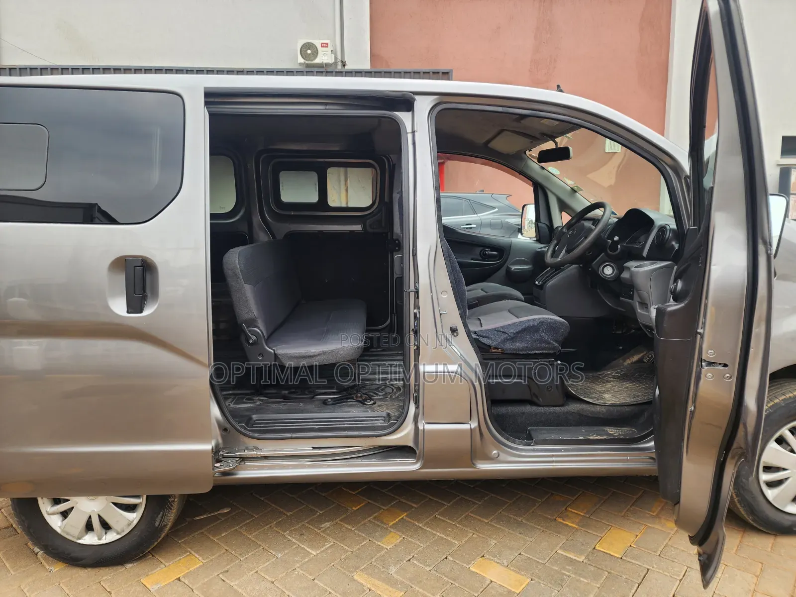 Nissan NV200 2013 Grey