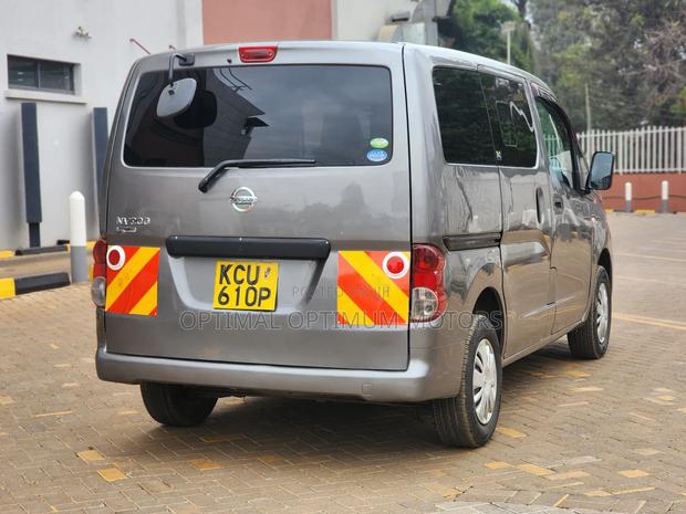 Nissan NV200 2013 Grey - thumbnail 9