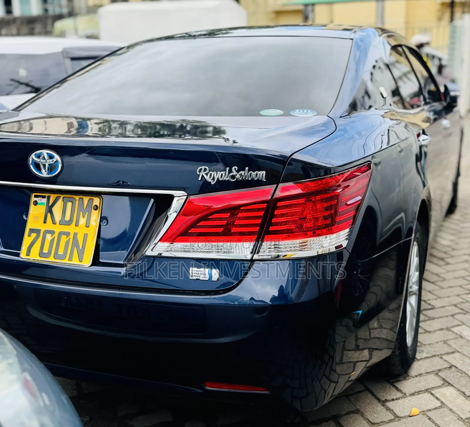Toyota Crown 2016 Blue