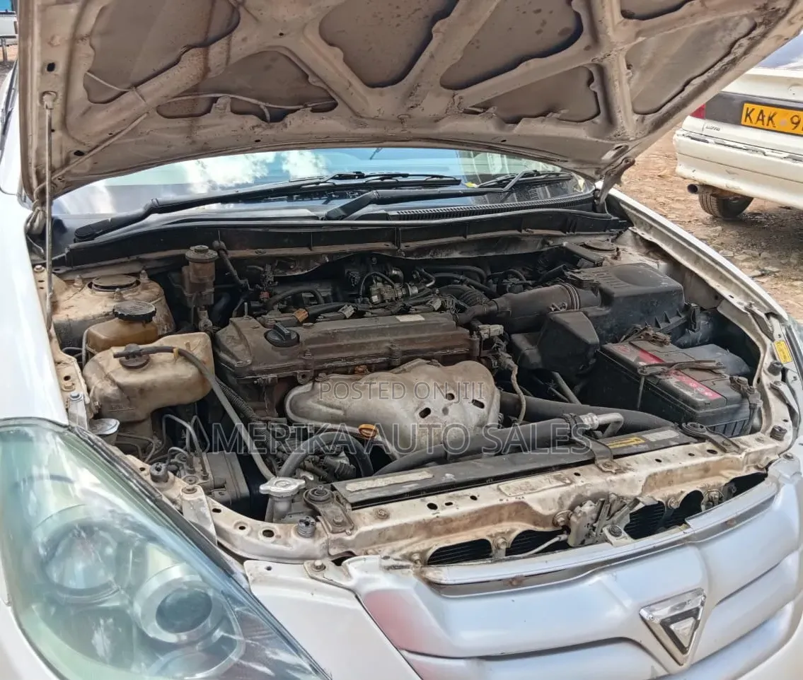 Toyota Caldina 2004 White