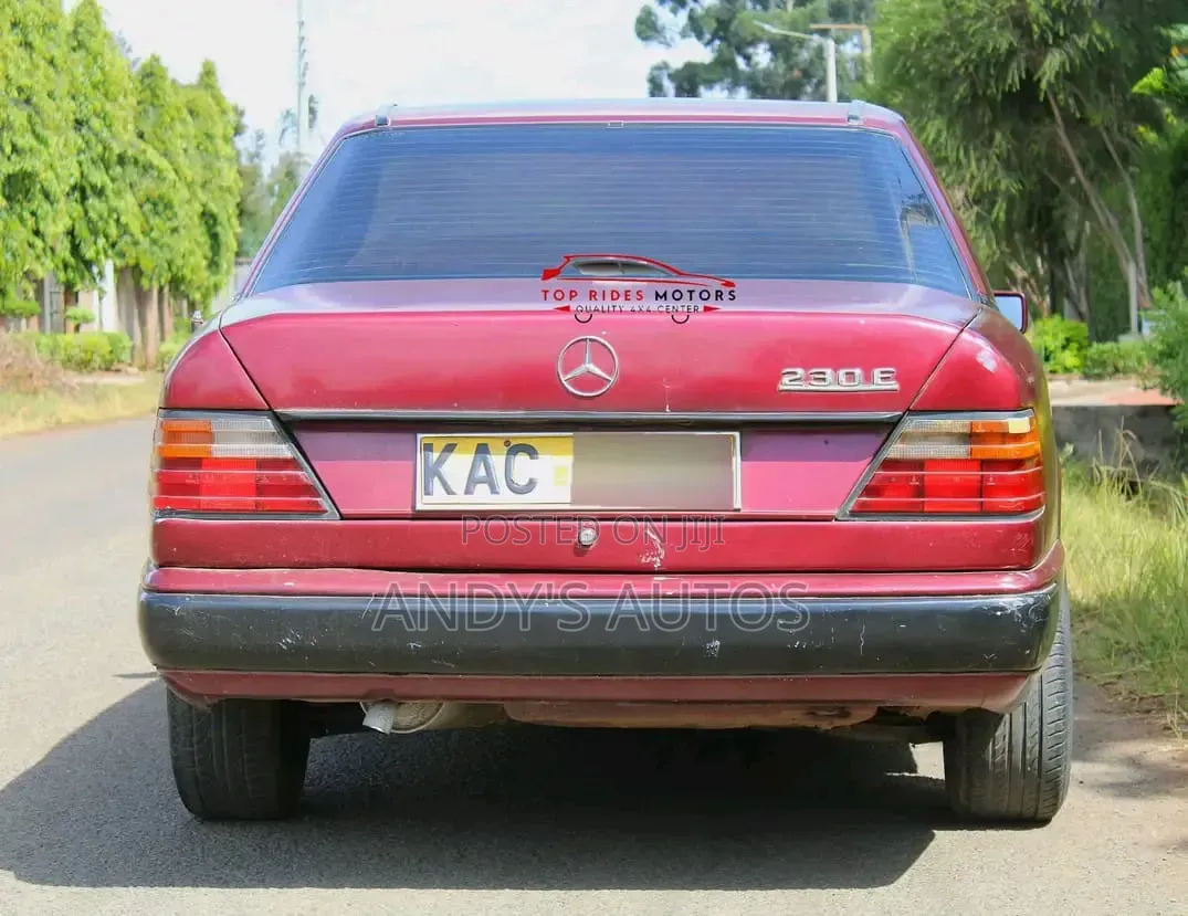 Mercedes-Benz 230E 1987 Red