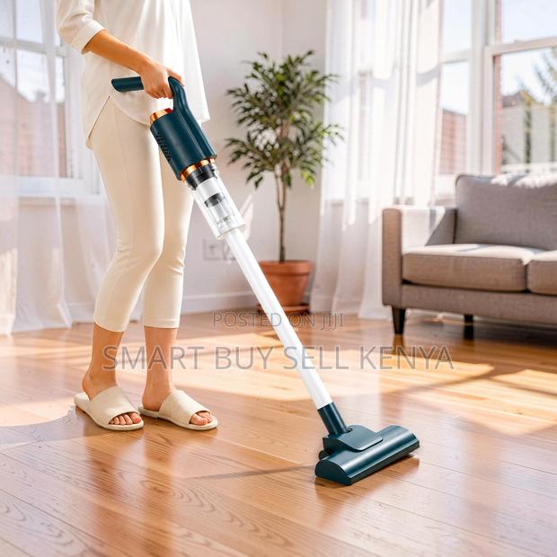 Rechargeable Battery Portable Cordless Vacuum Cleaners With Suctions