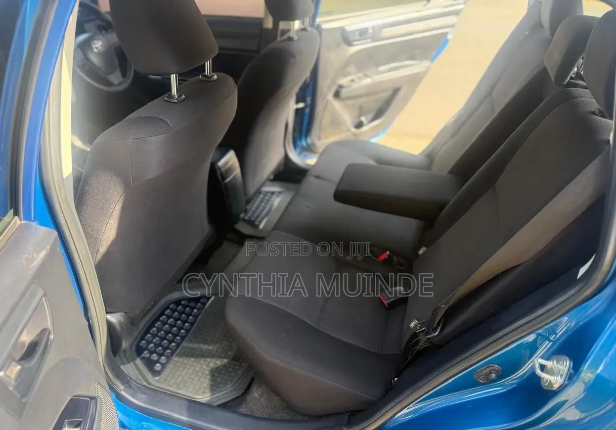 Toyota Corolla Fielder 2016 Blue