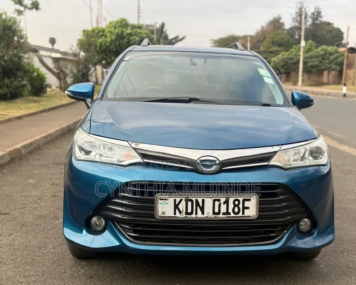 Toyota Corolla Fielder 2016 Blue