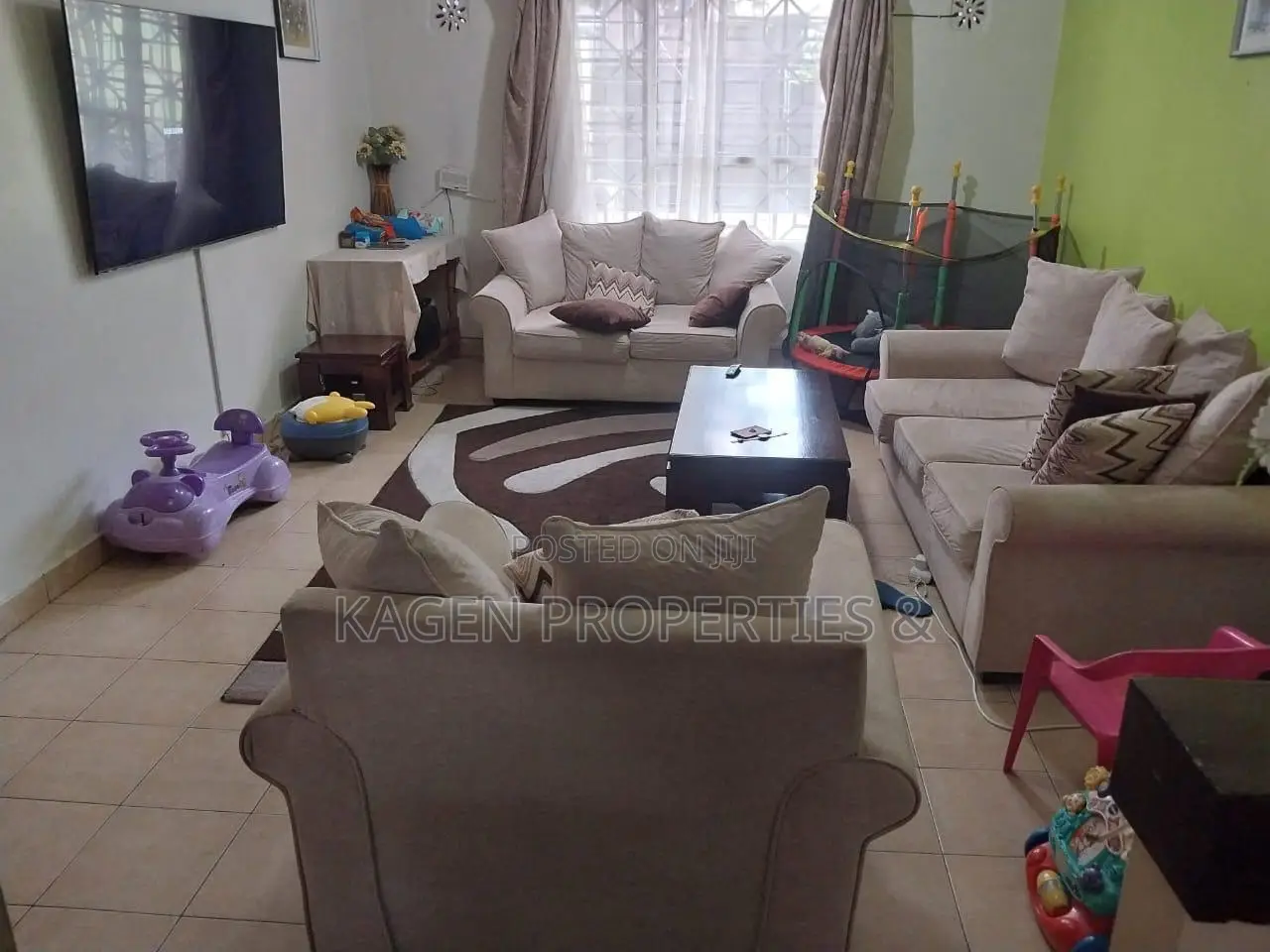 3bdrm Maisonette in Ngumo Estate for sale