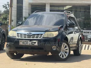 Subaru Forester 2012 Black