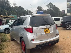 Toyota Ractis 2013 Silver