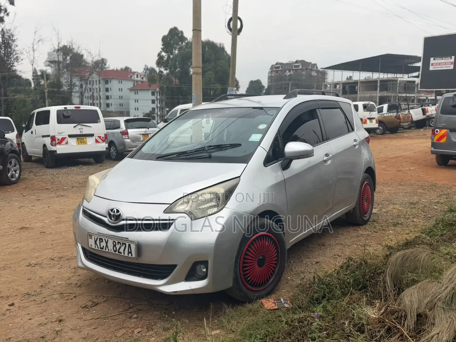 Toyota Ractis 2013 Silver