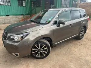 Subaru Forester 2.0XT Premium AWD 2017 Gray