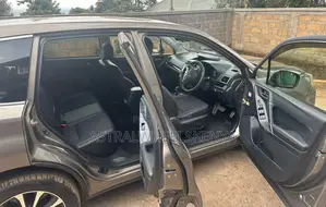 Subaru Forester 2.0XT Premium AWD 2017 Gray