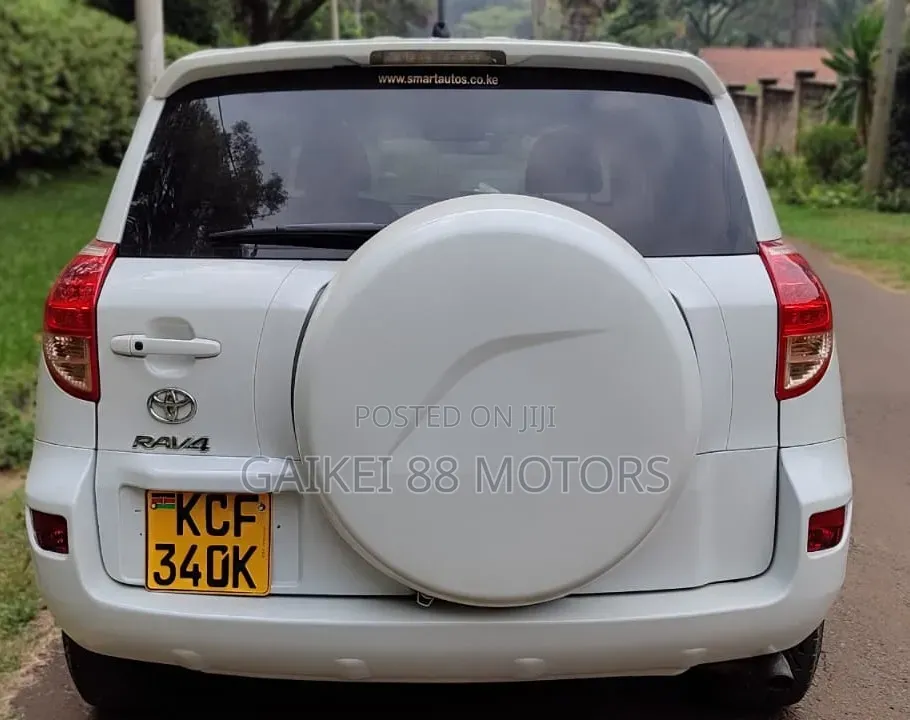 Toyota RAV4 2008 White