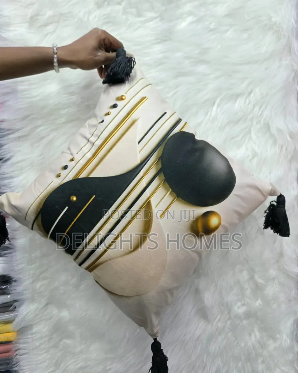 Fancy Semi-Boho Throw Pillow Covers With Tassels_sk