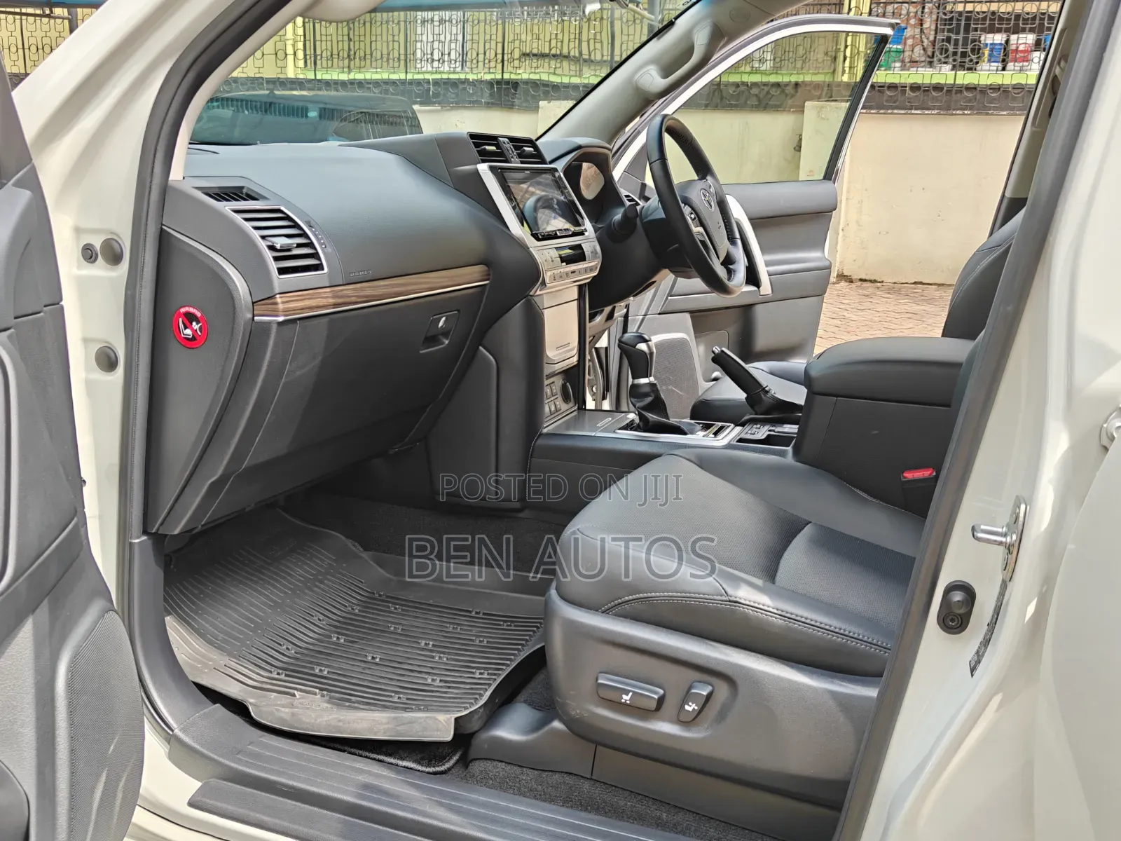 Toyota Land Cruiser Prado 2020 White