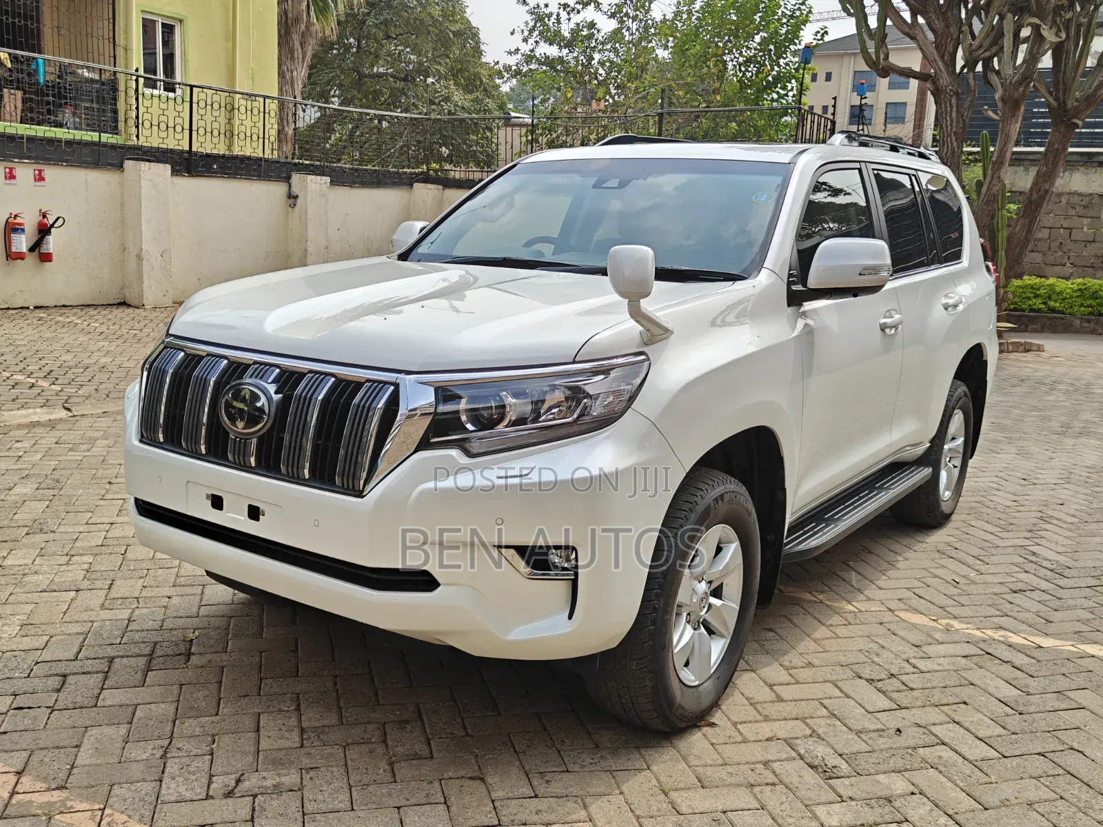 Toyota Land Cruiser Prado 2020 White